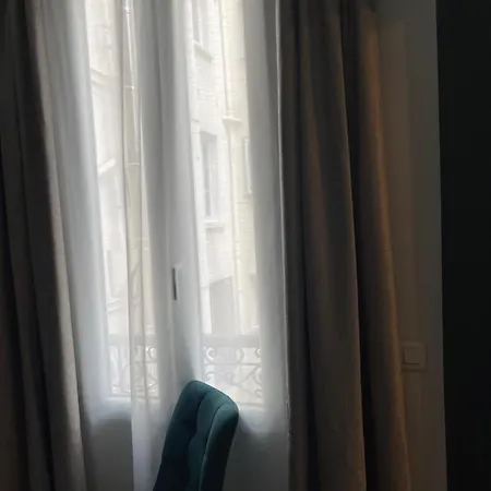 Maât Etoile 2*