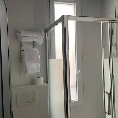 Hotell Maat Etoile