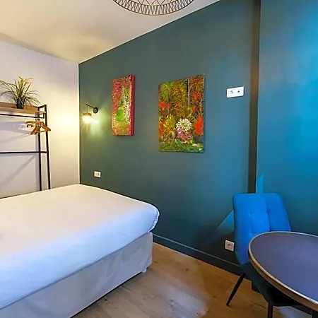 Maat Etoile 2* Paříž