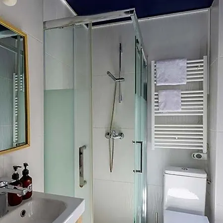 Hotel Maat Etoile 2*