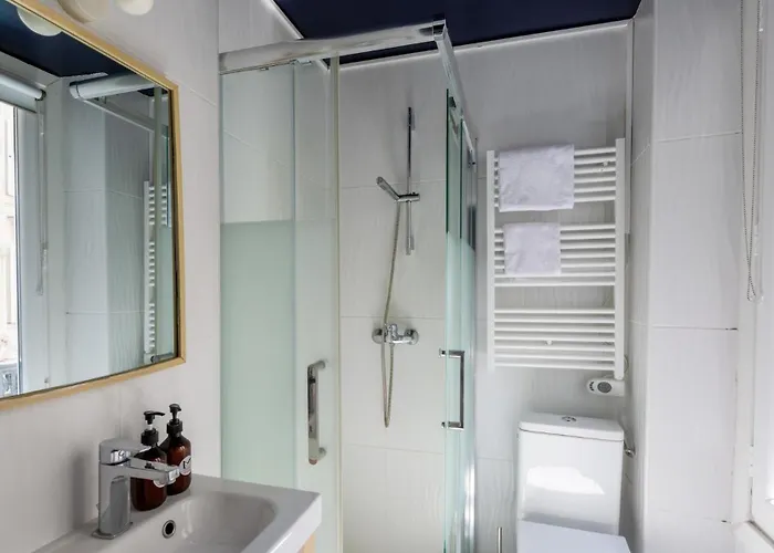 Hotel Maat Etoile 2*