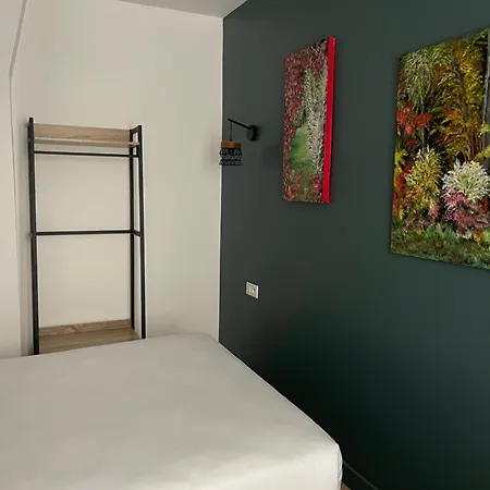 Hotel Maat Etoile 2*