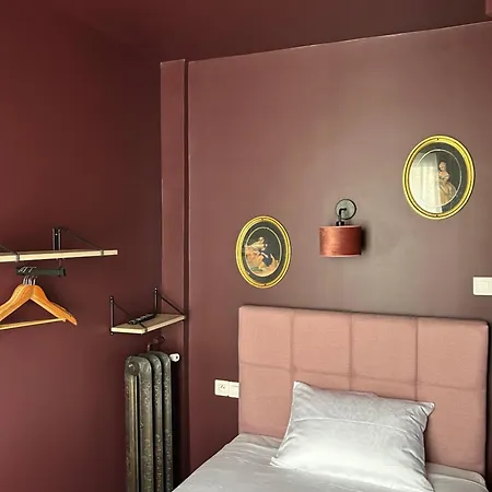 Hotel Maat Etoile 2*